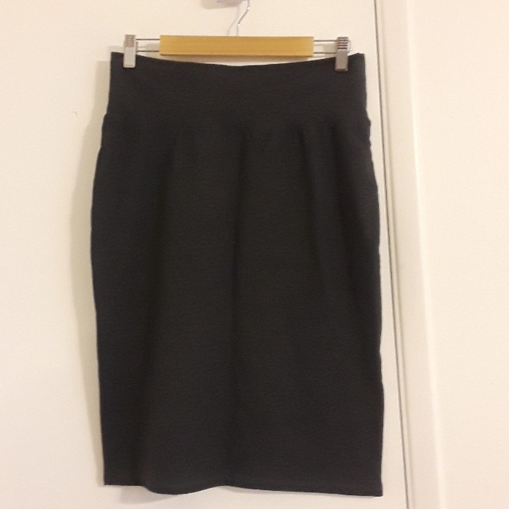 Pencil skirt